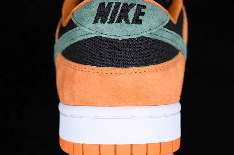 All categories Nk SB Dunk series Nk SB Dunk Low low-top sneakers Nk SB Dunk Low SP "Ceramic" carrot yellow and black SB low-top casual sports skateboard shoes DA1469-001